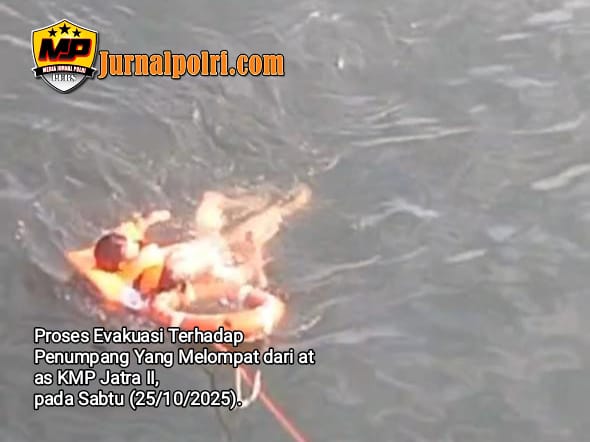 Penumpang KMP Jatra II Meregang Nyawa Usai Melompat Dari Atas Kapal.