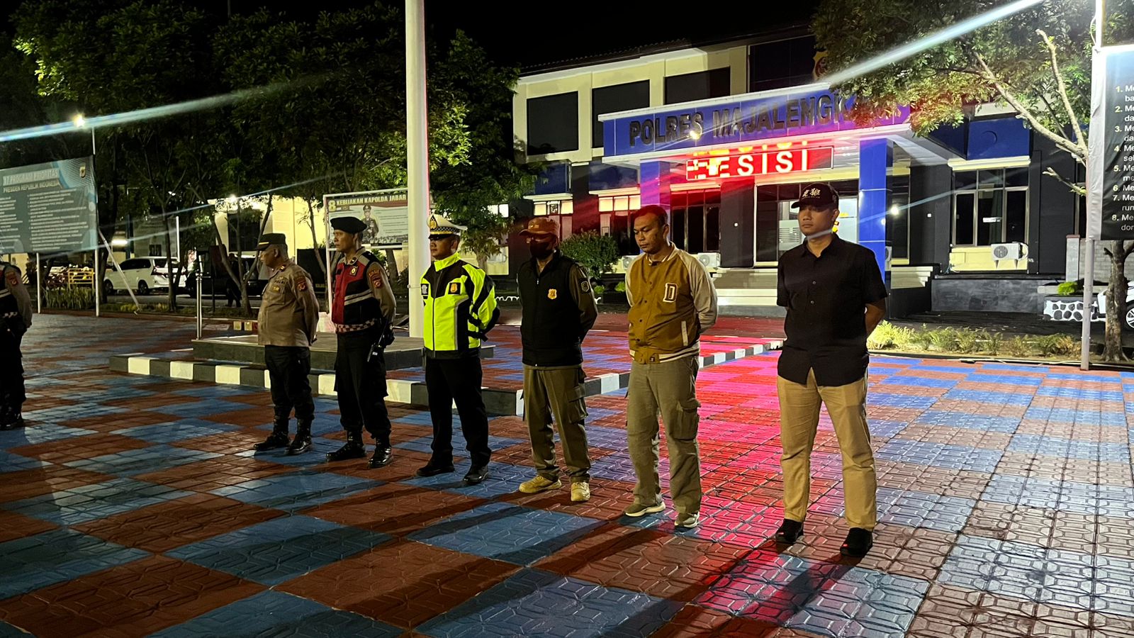 Antisipasi Gangguan Kamtibmas, Polres Majalengka Kerahkan Personel Lewat Apel Dan Patroli KRYD